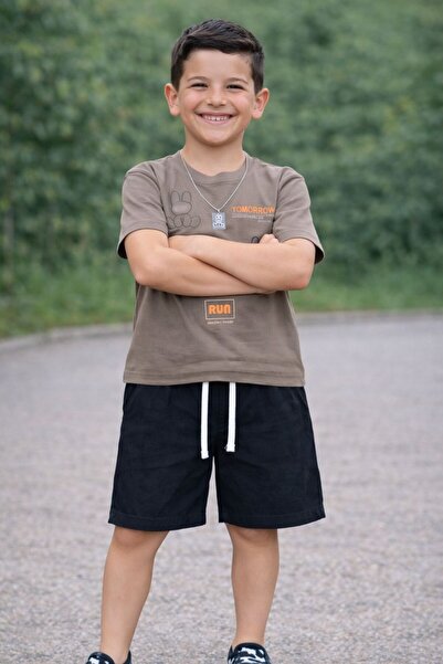 wees mod Boy Child Ta