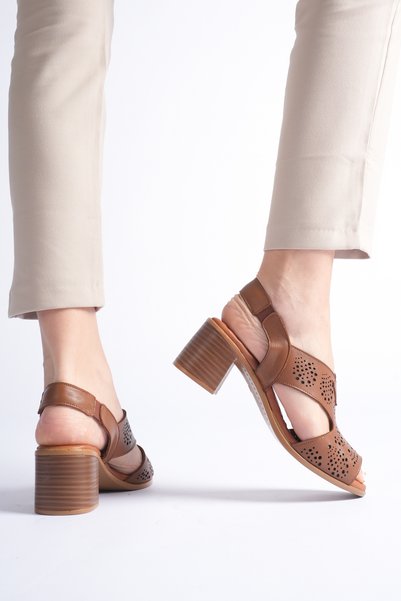 aka prestij ayakkabı comfort Genuine Leather Orthopedic Poly Sole V-Cut Low-Cut Women's Sandals