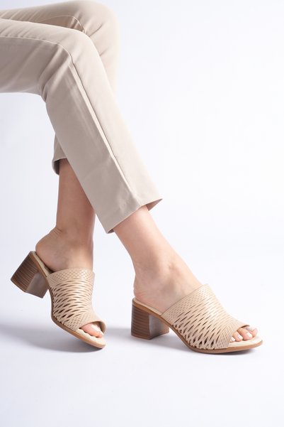 aka prestij ayakkabı comfort Genuine De Leather Rtopedi̇k Poly Sole Laser Cut Thick Heel Women's Slippers Prs9032