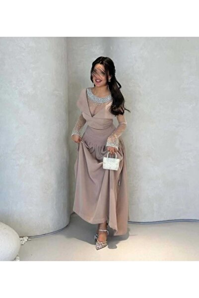 lavera fashlon lavera ~ فستان سهره الخامه كريب باربي-صدريه واكمام مطرزه على ت...