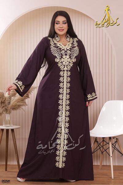 Generies A cotton abaya made from lightweight natural cotton fabric with a wa...