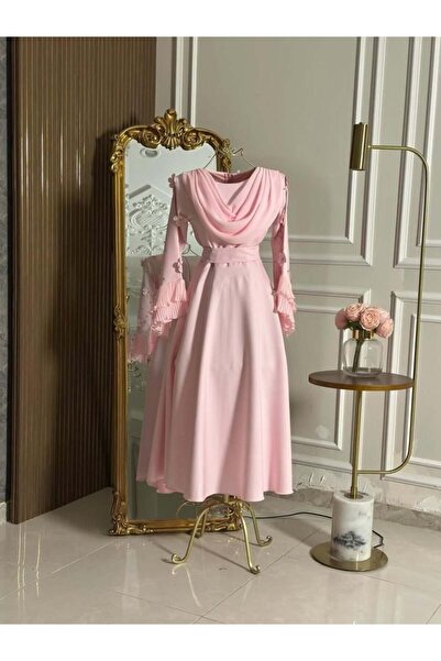 vanus fashion 6962 - فستان ميدي وردي باكمام طويل وتصميم ناعم