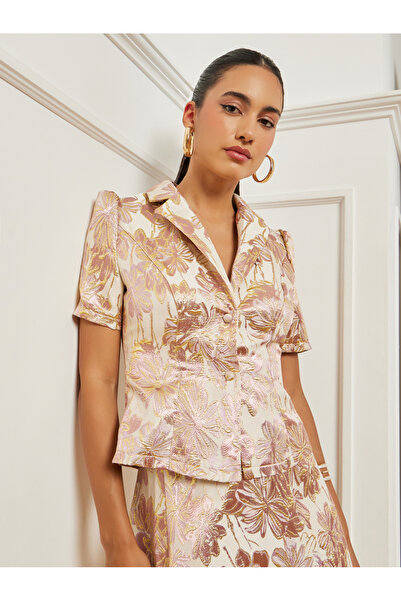 Styli Gold Floral Jacquard Lapel Collar Shirt