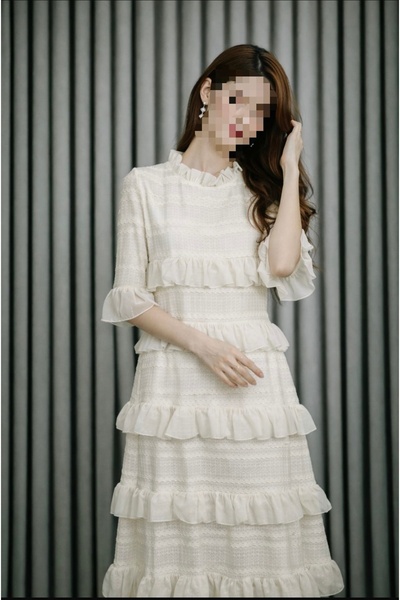 KIARA Soft, elegant layered dress