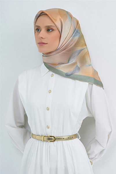 Armine Sura Saf İpek Eşarp 9519 - 04 Krem Kırmızı Çiçek Pastel Desen