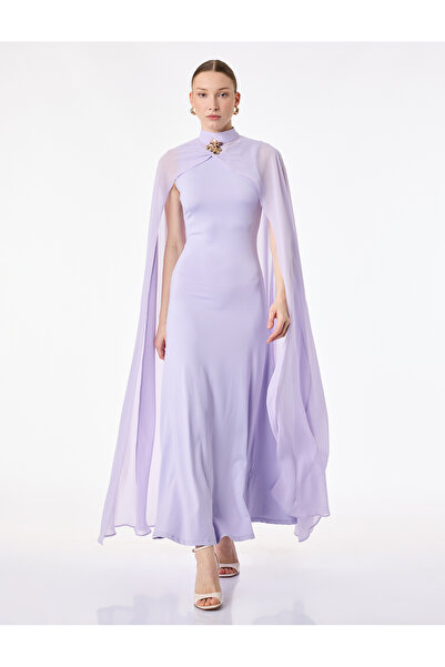 Koton Slim Fit Kolsuz Dik Yaka Broş Detaylı Uzun Pelerin Elbise