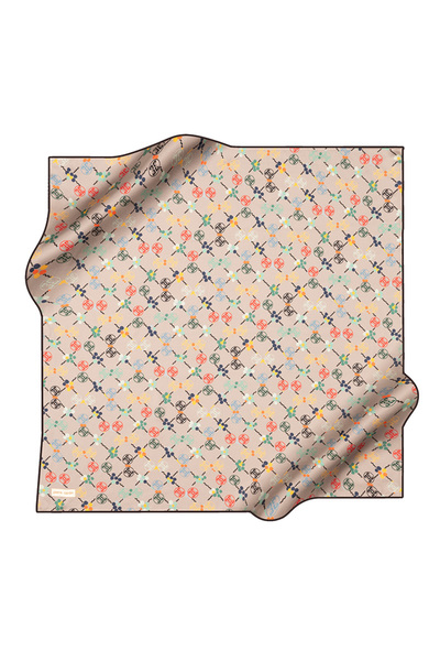 Pierre Cardin وشاح من الساتان الحريري باللون الرمادي مقاس 90 × 90