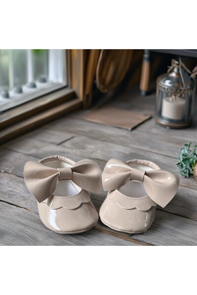 MY AND MINIE Kız Bebek Makosen Ayakkabı Bej Rugan Fiyonklu Lastikli ilk Adım ...