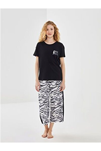 LC Waikiki Crew Neck Printed Women's Capri Pajamas Set