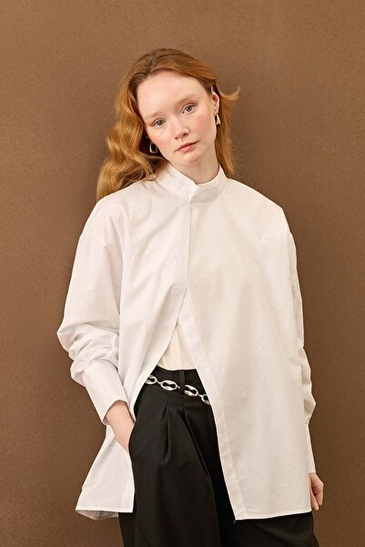 Ceylan Otantik White Front Slit Shirt