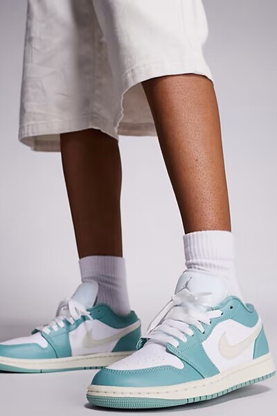 Nike Air Force 1 AF1 07 Leather Womens Sneaker Hakiki Deri Kadın Günlük Spor ...