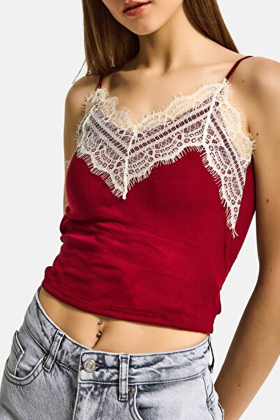 it's basic Women's Red W5 Lace Detailed Supported Cup Strap Design Body