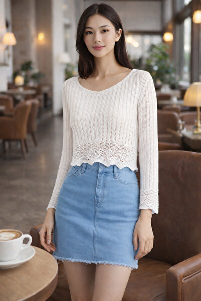 TRQOM Women's White Knitwear Blouse Crop Long Sleeve V-Neck Openwork Lace Det...