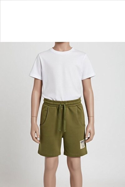 Sisley شورت للأولاد باللون الأخضر الداكن