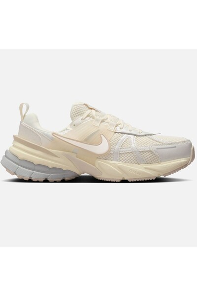 Nike V2K Run Womens Walking Shoes Kadın Yürüyüş Ayakkabısı Krem