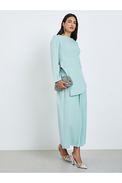 Styli Green Asymmetric Hem Top and Maxi Skirts Set
