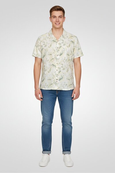 Threadbare Men Regular Fit Short Sleeve Allover Print Casual Shirt, Multicolor