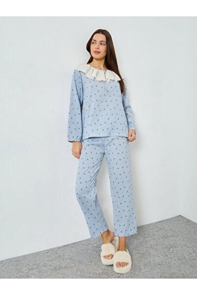 Styli Lace Neck Ditsy Print Top and Pyjama Set