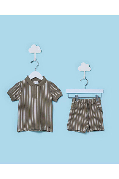 REDTAG طقم بولو وشورت مخطط باللون الأخضر مصبوغ قماش إنترلوك للأطفال الرضع