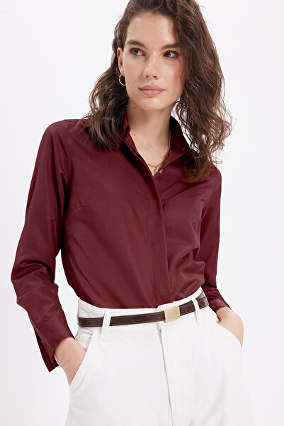 Tudors Women's Slim Fit, Close-Fitting, Long Sleeve, Hidden Button Detail, Bu...