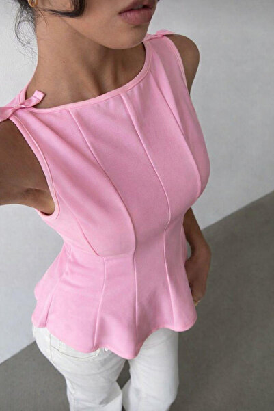 Bravebell Fiyonk Detaylı Parçalı Bluz