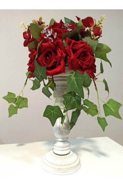 Pasiunea Florilor Sfeșnic înalt Alb Cu Trandafiri Roșii