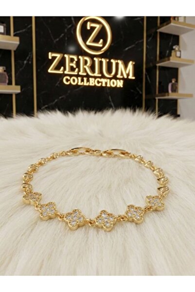 ZERİUM Yonca Design Steel Women's Bracelet with White Zircon Stone