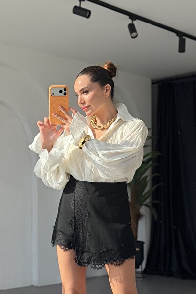 Gizem Ecemiş Bellis Ekru Büzgülü Tasarım Gömlek