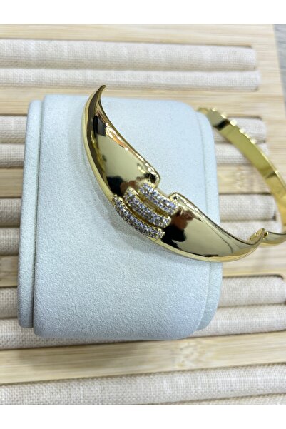 LUMI TAKI-SAAT Xpng Zircon Stone Cuff Bracelet