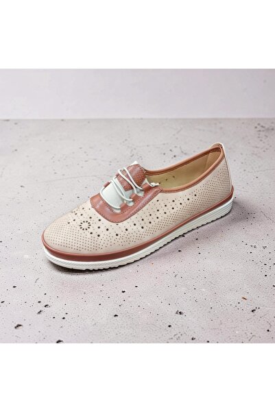 asyagiyimavm25 Yazın Hafifliğini ve Zarafetini Adımlarınızda Hissedin!