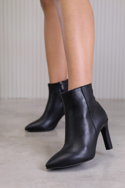 Stil Durağı P902 Model 8 cm Heel New Season Short Boots Black