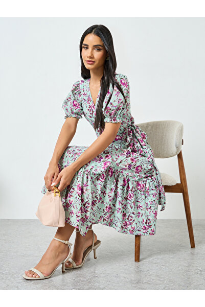 Styli Green Floral Print Ruffled Hem Midi Dress