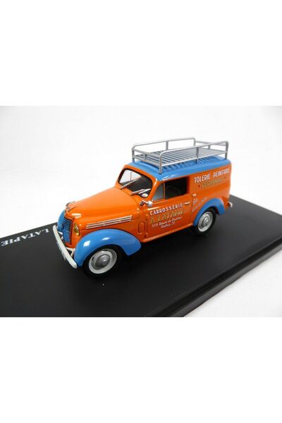 JPT Renault Juvaquatre Latapie Macheta turnată sub presiune 1:43