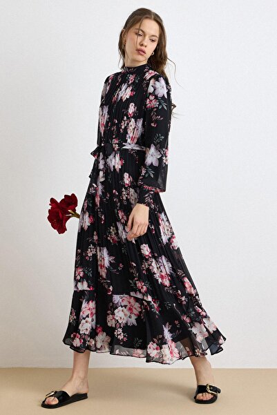 Olcay Pile Detailed Floral Patterned Chiffon Dress Black 9442-E