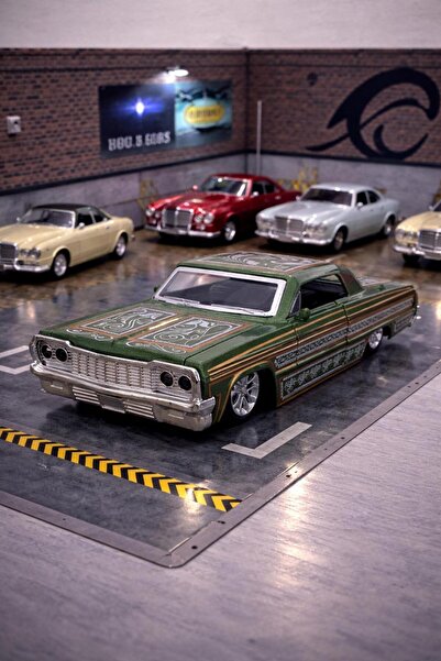 MODEL HEDİYELİK Klasik Model Metal Araba