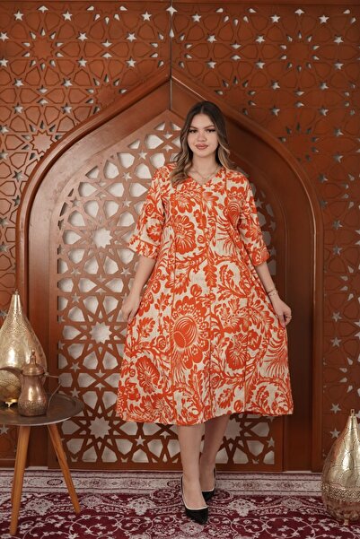 AFandina A midi jalabiya will enhance your look with elegance