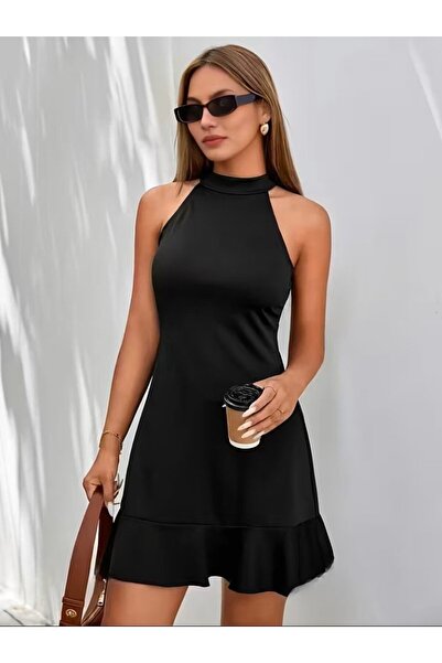 Monapera Halter Yaka Omuzları Açık Eteği Volanlı Mini Krep Elbise