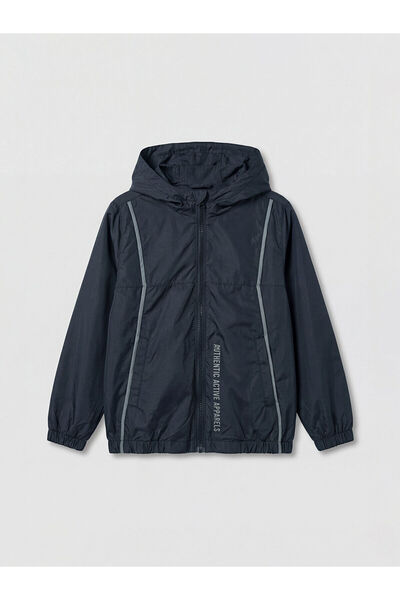 LC Waikiki معطف واق من المطر للأولاد من فيزيون نيو سيزون بغطاء رأس مع شريط عاكس