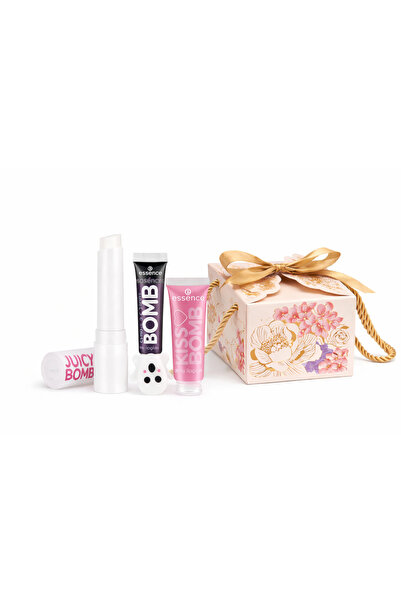 Essence Set of 3 products, Spooky Kiss Bomb, + Gift box