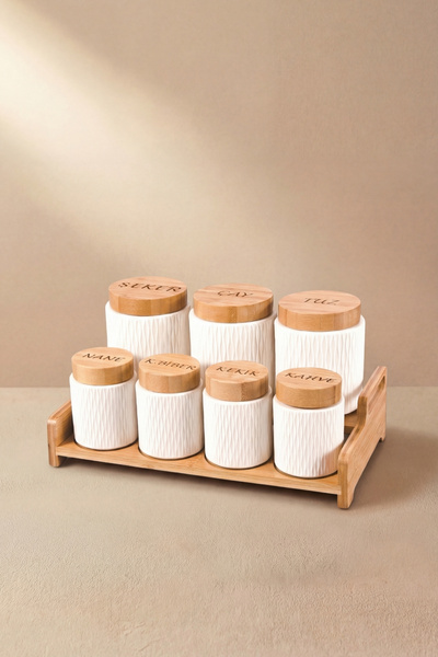 GÖNÜL Porselen 8 Parça Baharat Takımı – Dokulu Porselen Kavanoz Seti, Bambu K...