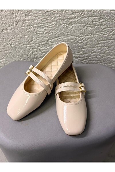 Beyond Γυναικείο Μπεζ Διπλό Λουράκι Με αγκράφα Λουστρίνι Mary Jane Μπαλαρίνα ...