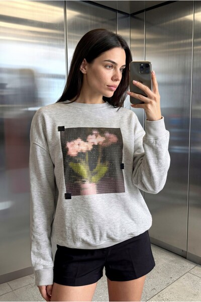 Amia&Co. سويت شيرت نسائي رمادي كبير الحجم مطبوع