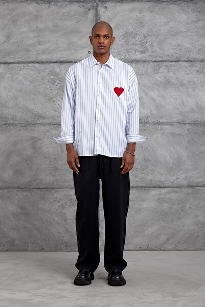 NOMARC ΜΠΛΟΥΖΑΚΙ OVERSIZE ΜΕ ΚΕΝΤΗΜΑ ΚΑΡΔΙΑΣ ΚΑΙ ΜΠΛΕ ΡΙΓΕΣ