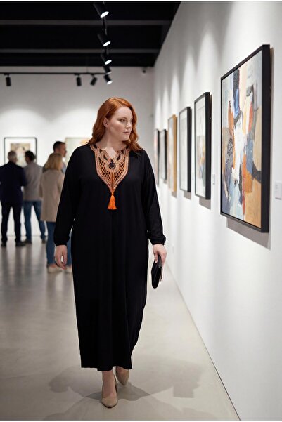 Ebsumu Women's Plus Size Tassel Embroidery Detail Long Sleeve Black Dress