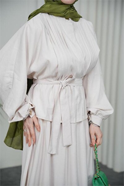 Neşeli Butik Women's Beige Pleated Belt Detailed Double Hijab Set Nbvq3137