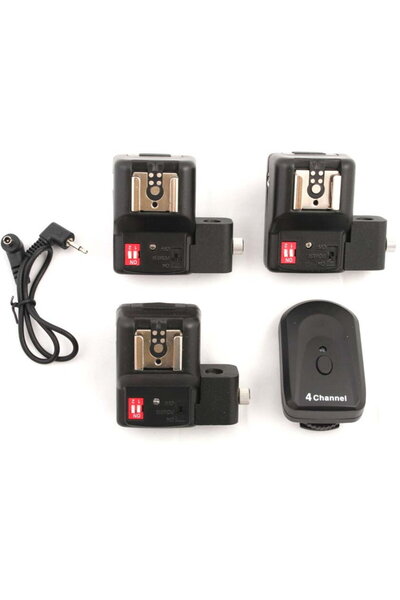 Generic Kit Trigger + 3 Receivere 4canale PT-04NE pentru Canon Nikon Pentax O...
