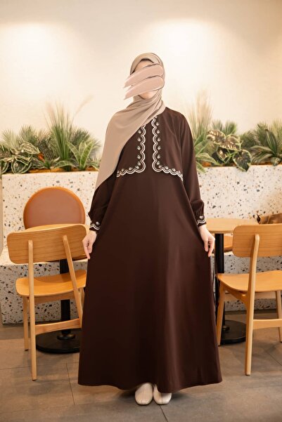 Nissra Ankanoor Embroidery and Cape Detailed Medina Silk Dress Anka265134