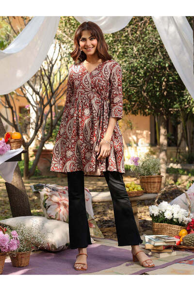 ZERE Maroon Cotton Paisley Tunic Only