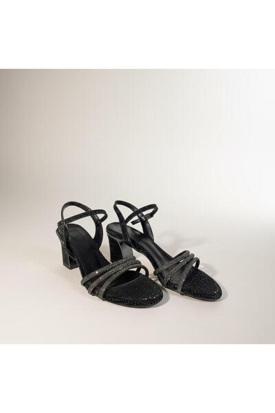 KS KADİR SARAÇ Stylish Women's Evening Dress Shoes with Short Stone-Embellish...