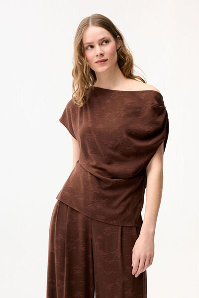 Love My Body Tek Omuz Jakarlı Bluz